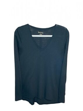Lilly Pulitzer Black Etta Long Sleeve V Neck Tee Small
